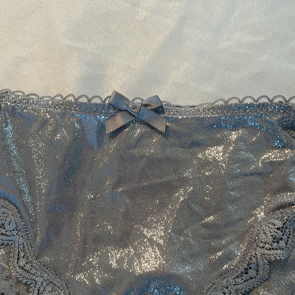 NWT VS Panty Bundle - Picture 6 of 11